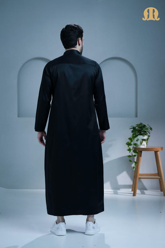 Classics Saudi Thobe Black