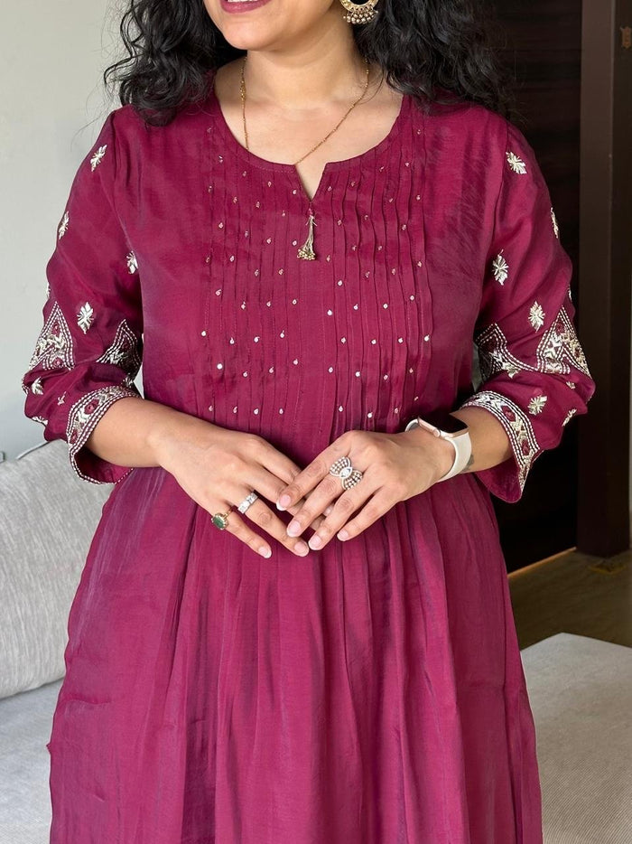 Sajda Mul Chanderi Luxe Set- Wine