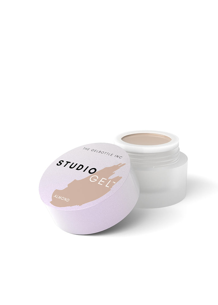 ALMOND STUDIO GEL™