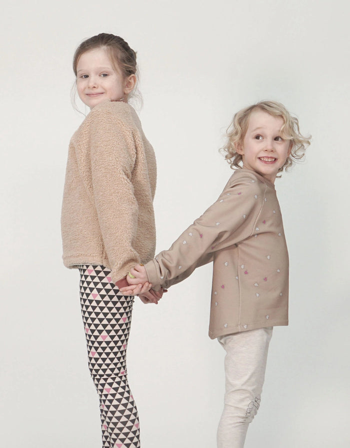 Aspen Kids Sweatshirt Sewing Pattern (0 - 11y), Pattern Paper Scissors