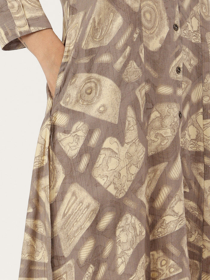 Beige Geometric Printed Kurta, Princess Cur Kurta, A-Line Kurta, Geometric  Print, printed kurta, V-neck kurta