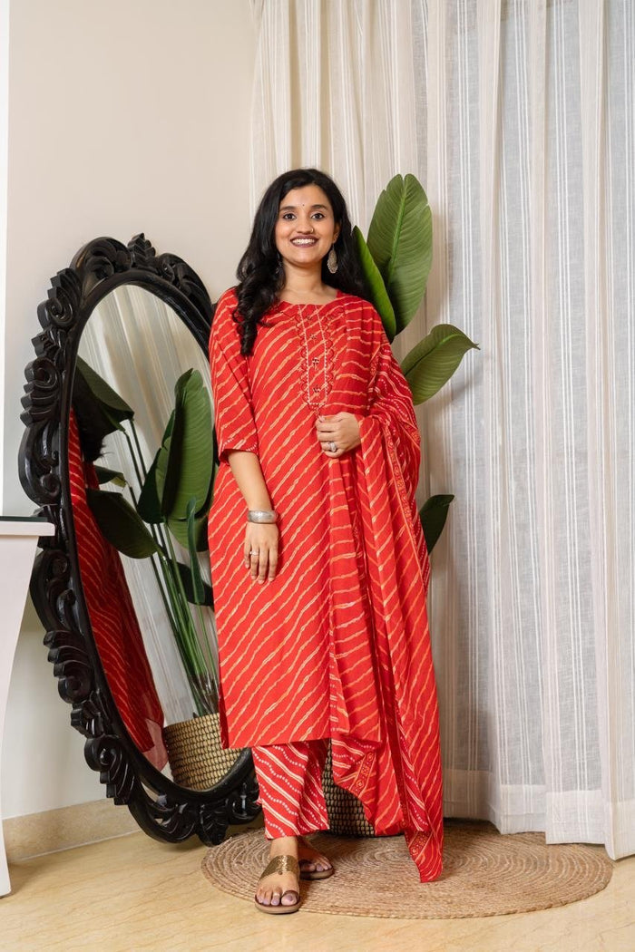 Budget Leheriya Cotton Suit- Red