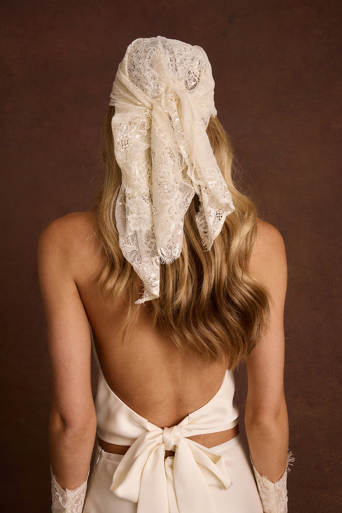 Celeste Cream Lace Scarf