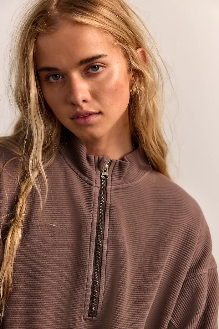 Celeste Quarter Zip - Mochachinno