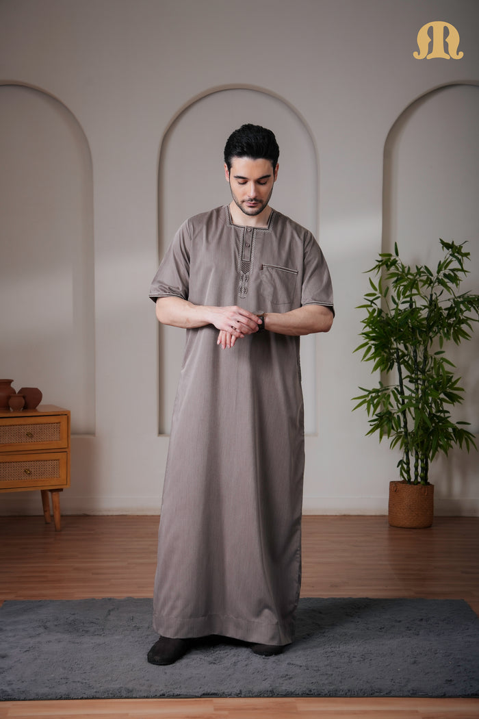 Daqiq Brown Half Sleeve Thobe Mens