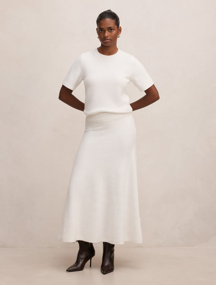 Elliotte Petite Knitted T-Shirt Forever New