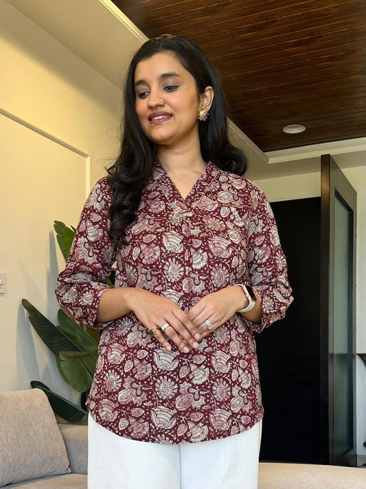 Giva Rayon Short Top- Maroon Phool Jaal