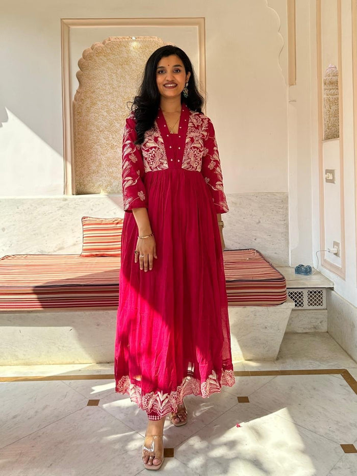 Kashish Threadwork Mul Anarkali Set- Pink