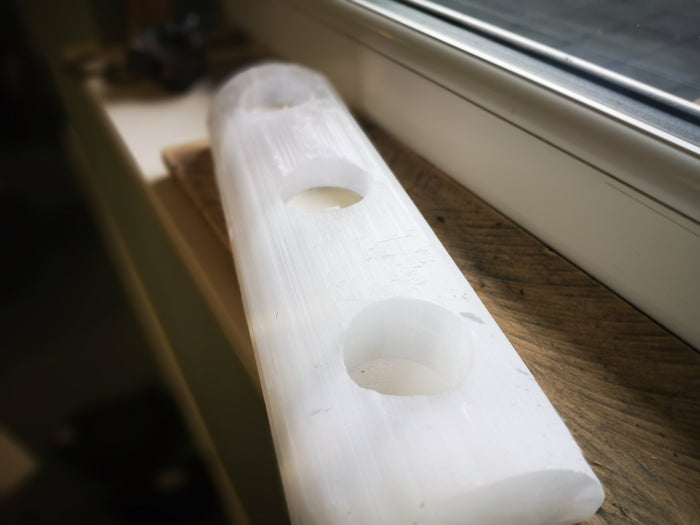 Earthstore® MASSIVE Selenite T-Light 3 HOLE Candle Holder Log 300 X 50 X 90mm 4.2kG