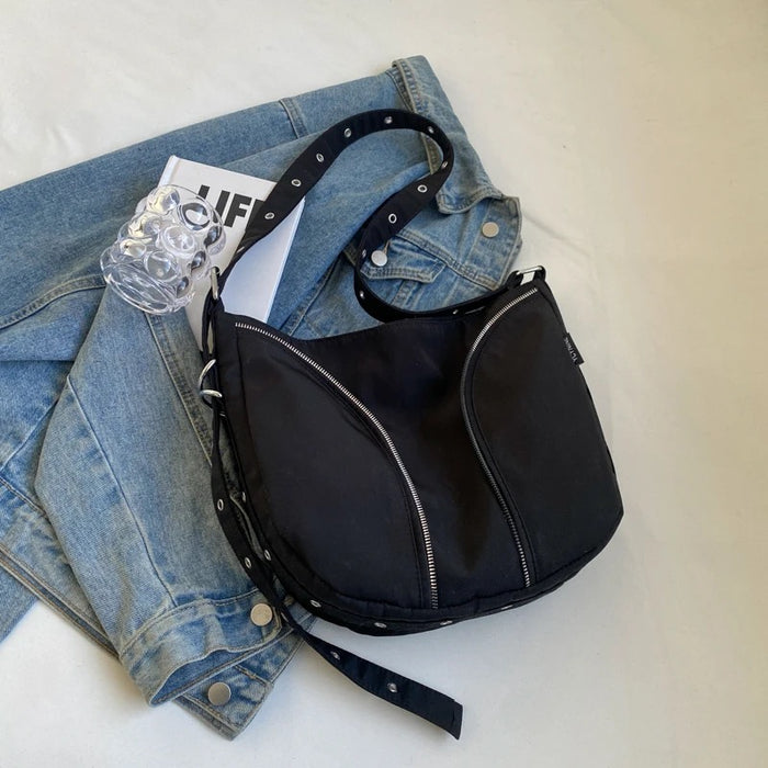 Maxi Zipper Bag by 227102
