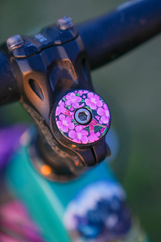 Monkey Flowers // Topcap