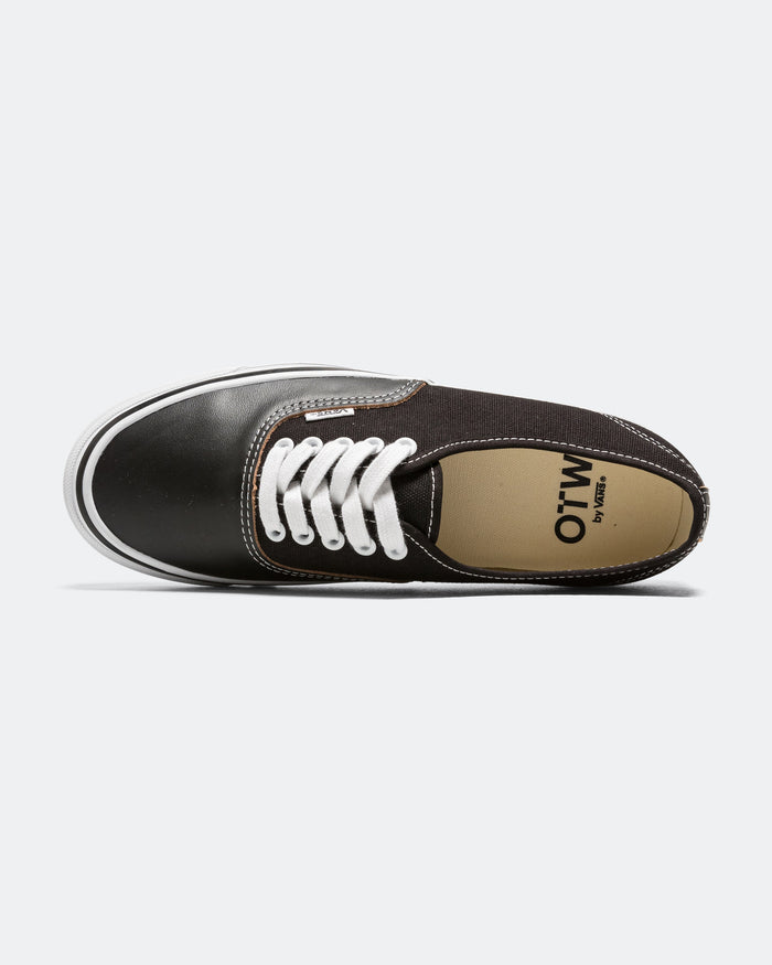 OTW Authentic 44 Siped Vibram - Black