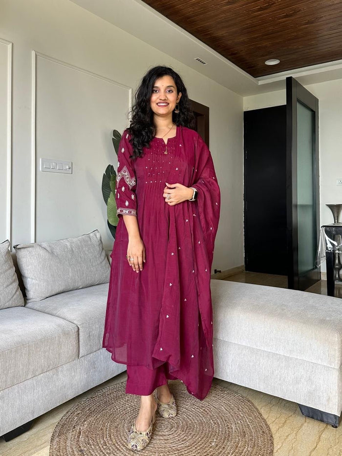 Sajda Mul Chanderi Luxe Set- Wine