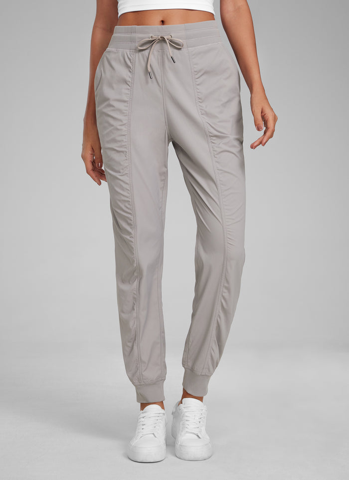 CRZ YOGA Women's Travel Classic Fit Striped Joggers 28'' Ruched Dark Chrome