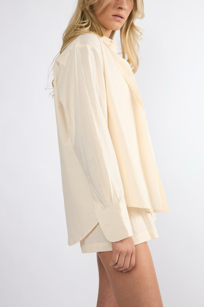 The Everyday Boyfriend Shirt Cream
