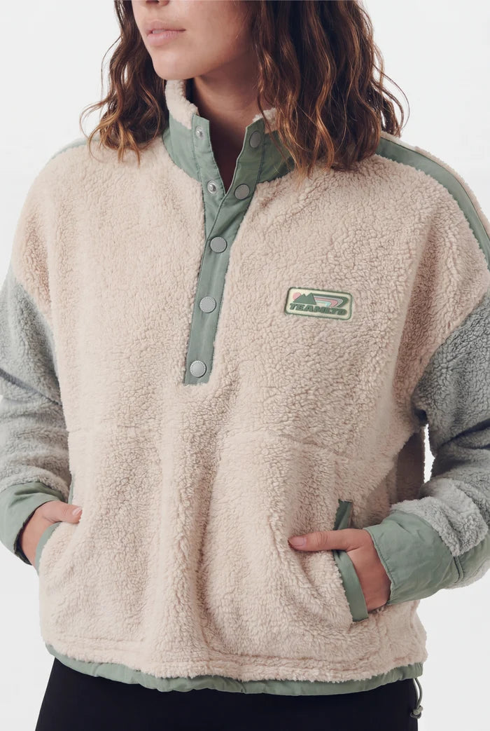 Trailhead Sherpa Pullover