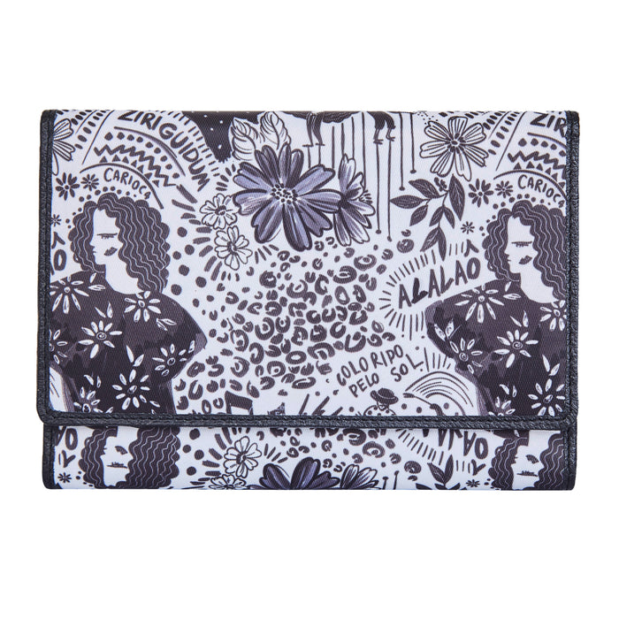 Women's black & white trifold travel wallet for daily use and trips