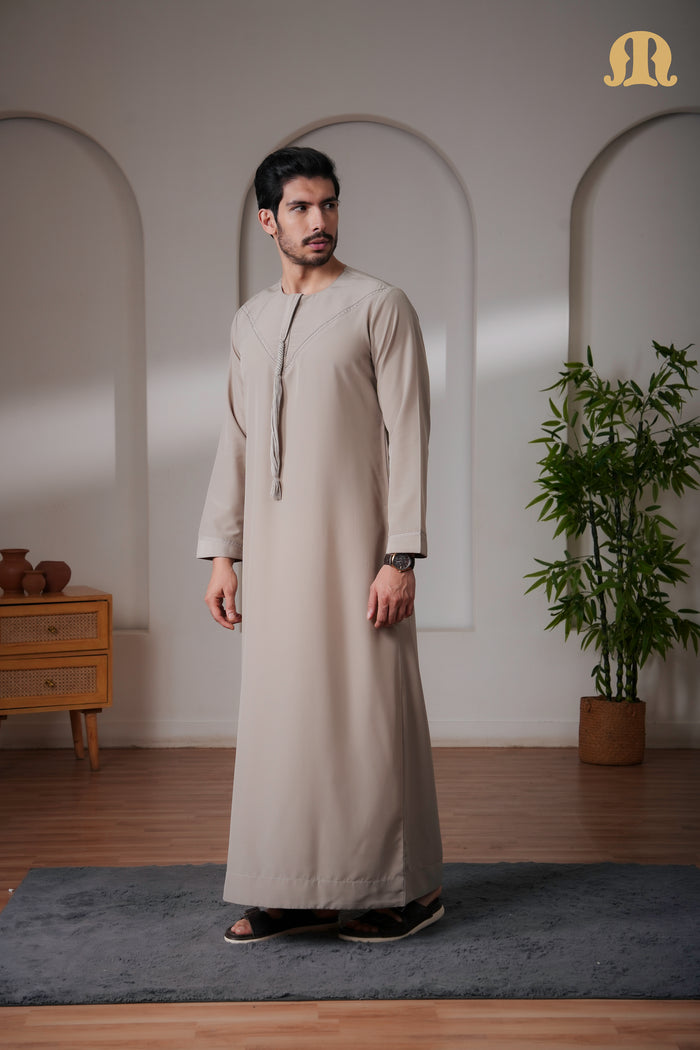 Yalin Emrati Beige Thobe Mens