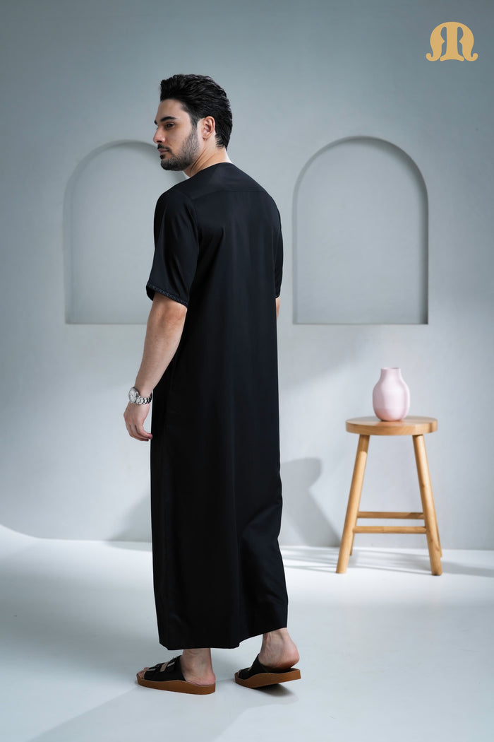 Zerouki Half Sleeve Thobe Black for Men