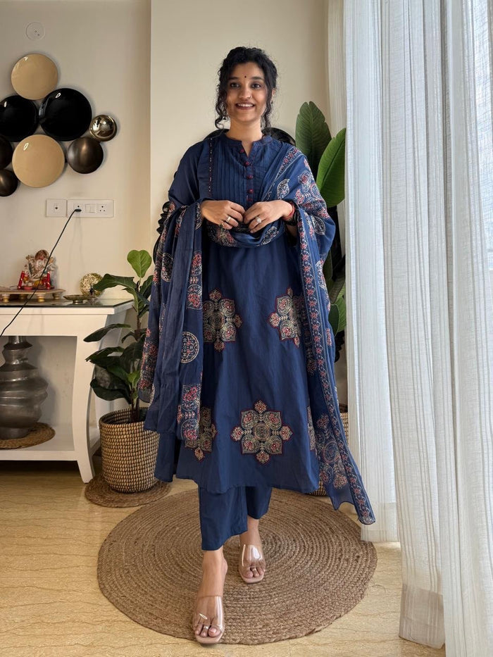 Zimmar Patchwork Flared Suit- Blue
